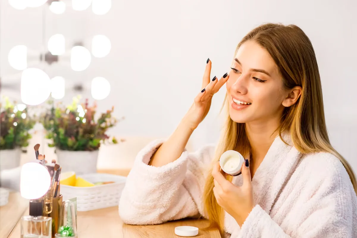Skincare: O que é, 7 Etapas Essenciais e Benefícios para sua Pele